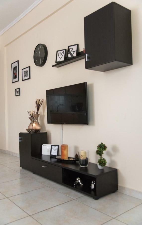 Modern And Quiet Few Minutes From The City Center 테살로니키 외부 사진